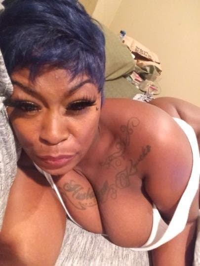 Raw.Natural.Authentic. MATURE EBONY BIG ASS MOM