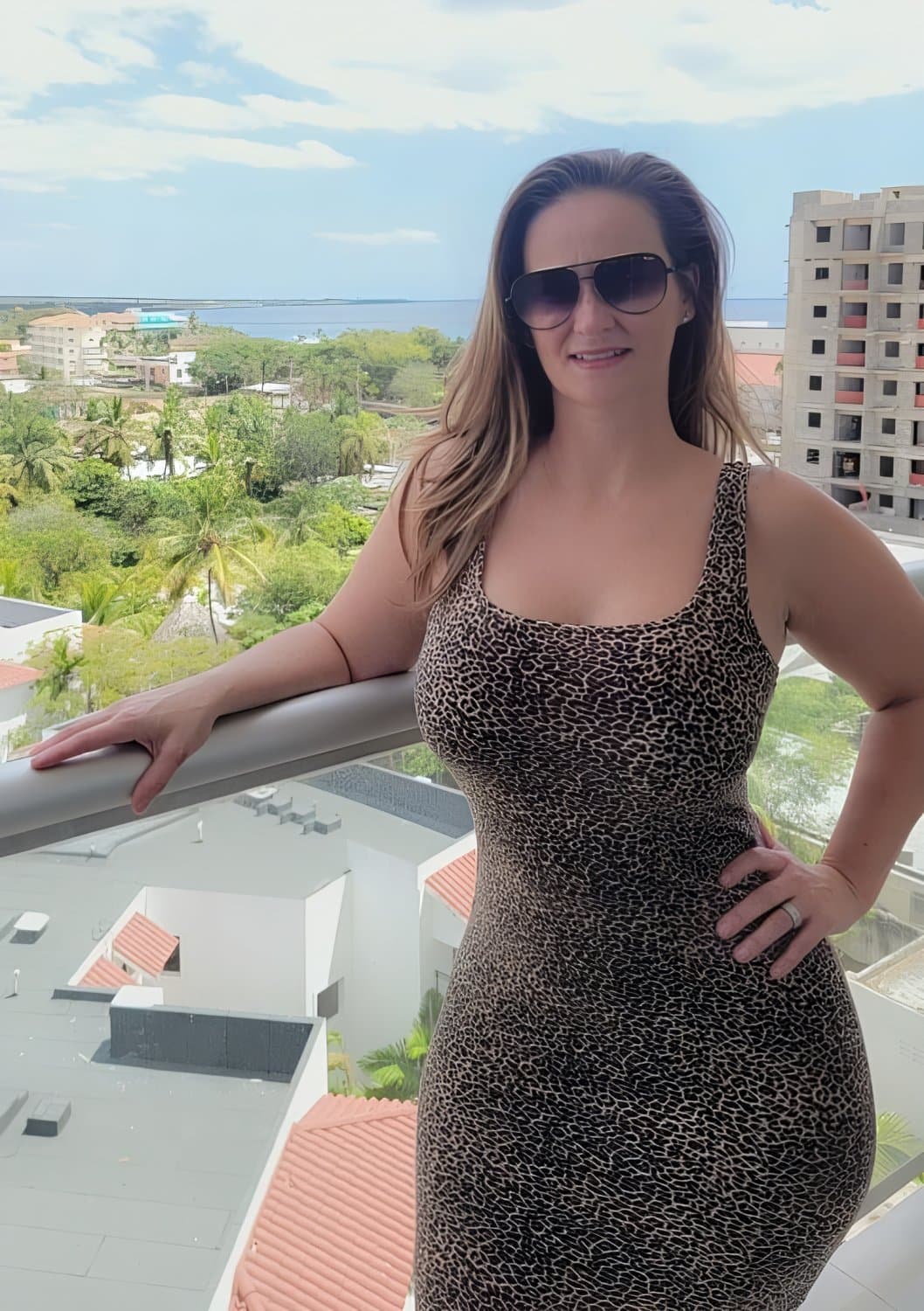 Julie Vaughn Florida milf