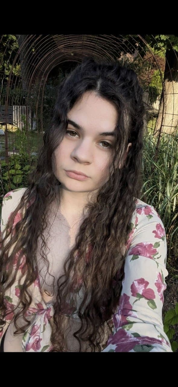 Slave enjoys punishment