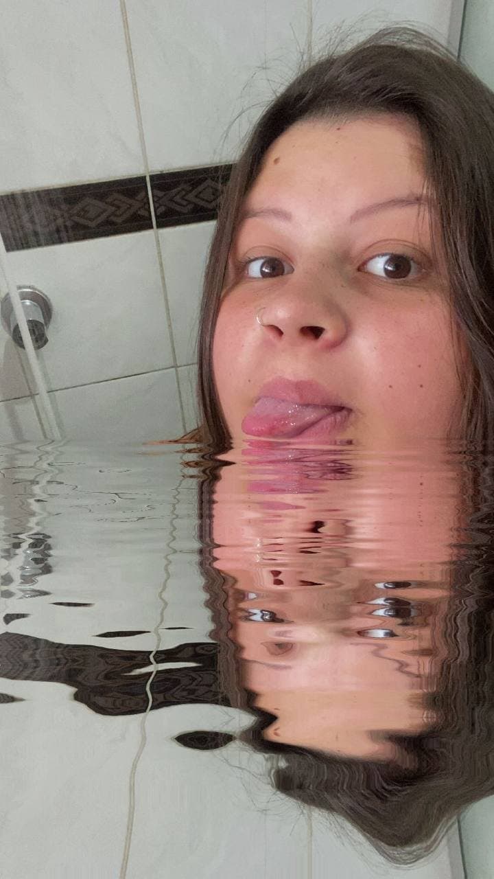 Putinha gordinha vazada:Laís Cortez, 20 anos, Rio Grande do Sul