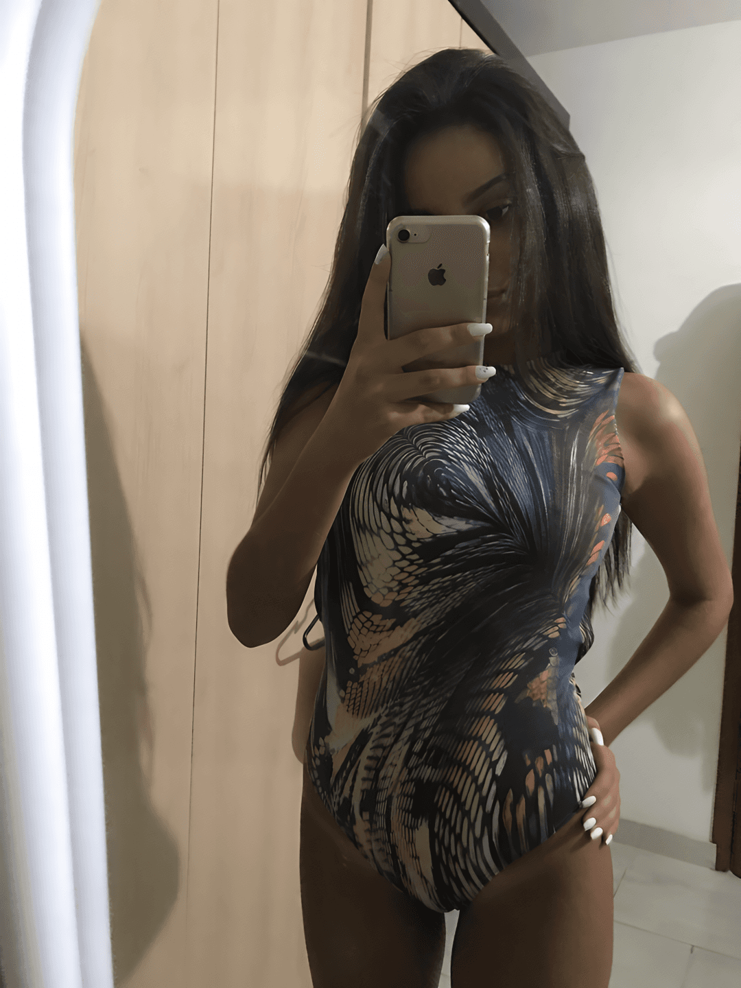 mor3na del1ciosa (premium)