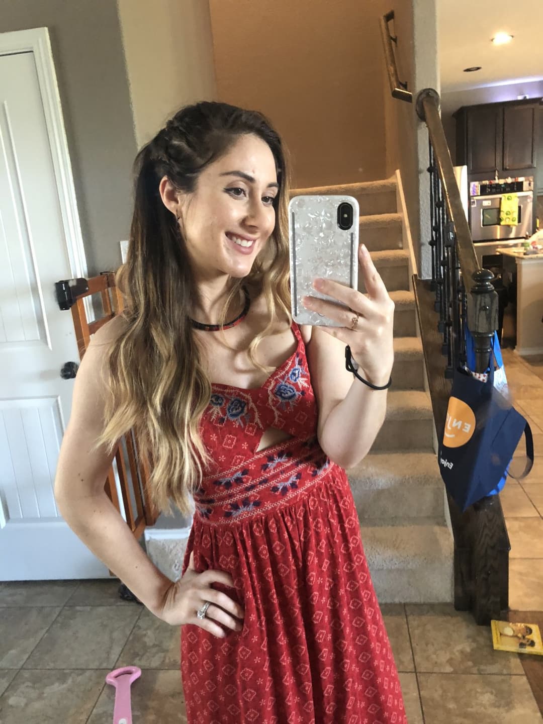 Click to view full size Stephanie Florida Nurse MILF mom of 2 sexy bitch whore