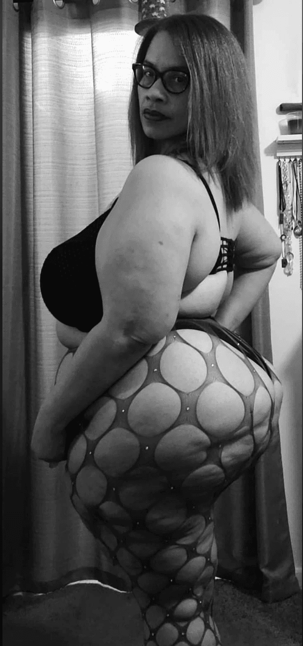 Click to view full size Big Asses October 2024