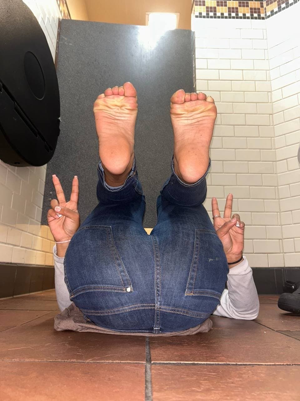 part 1?of this dirty little slut made her pose for yall at work aswell lmk for part 2 ??