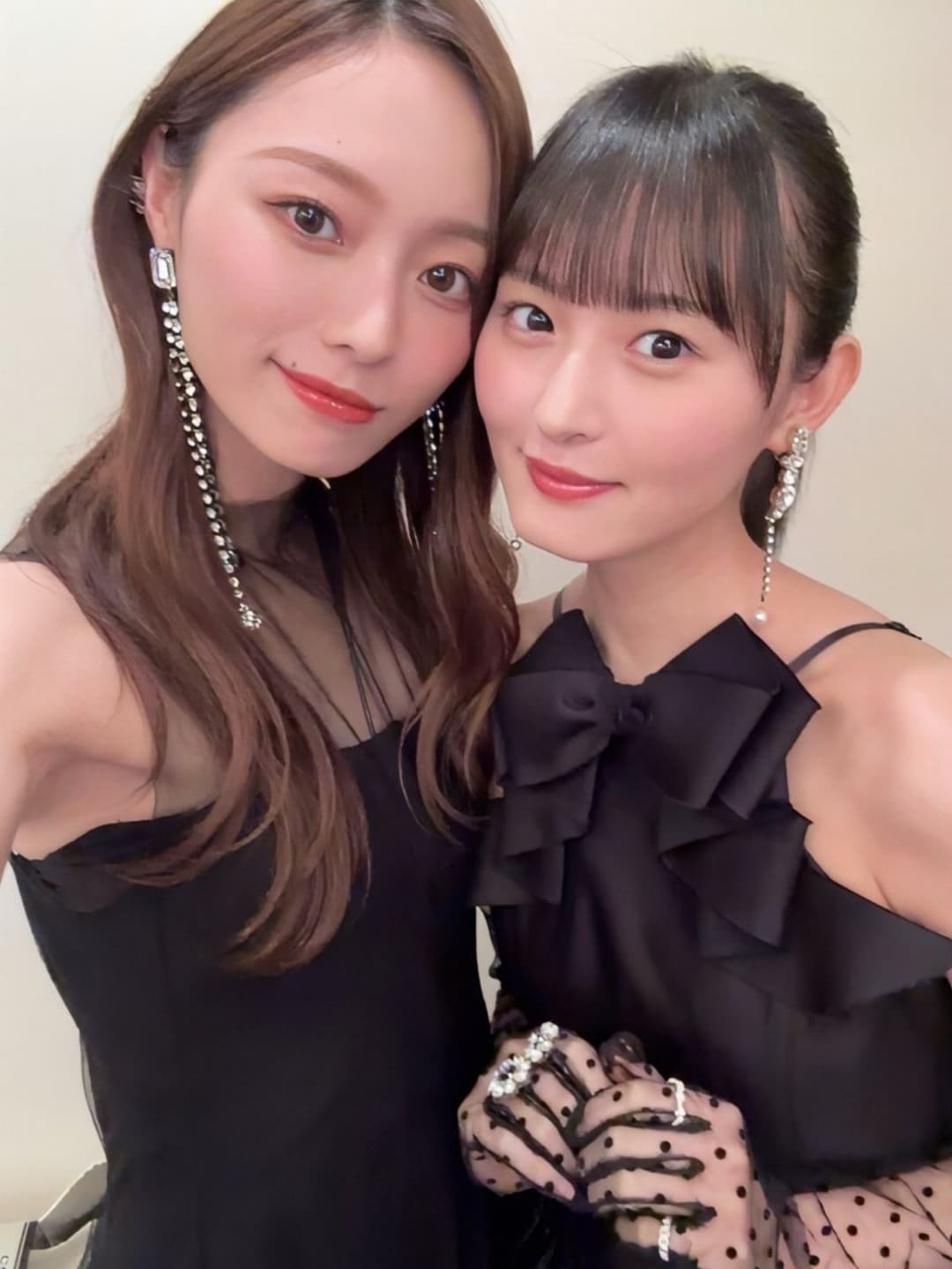 Nogizaka46 Sakura Endo Minami Umezawa French kiss