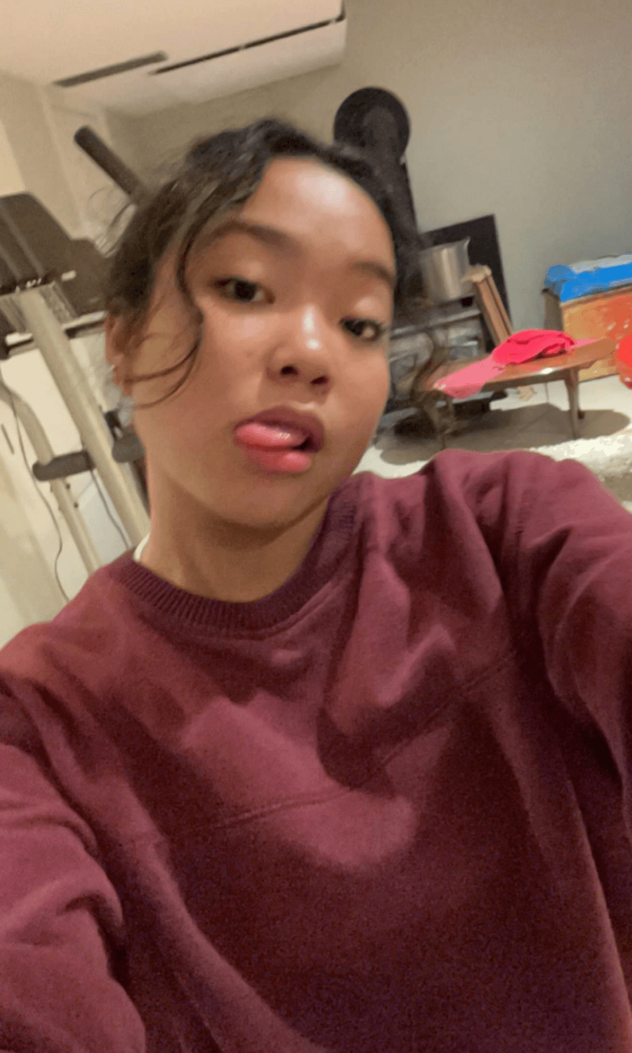 Monique 18 nudes of the busty asian girl