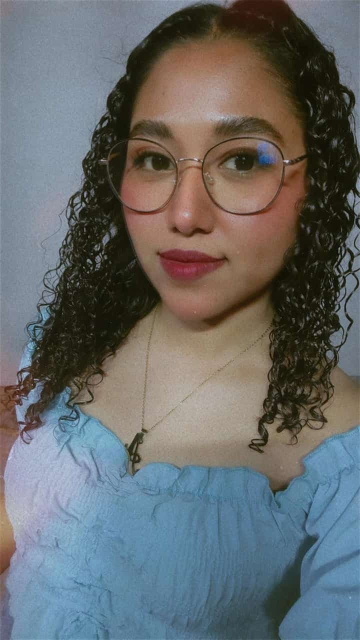 Putita morena culona filtrada y exhibida