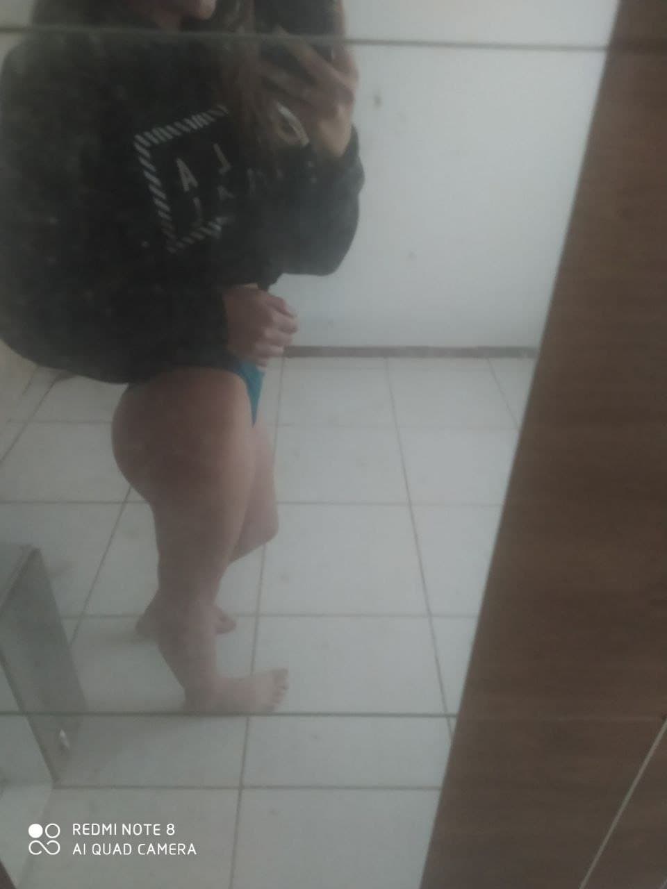 Corno quer saber oq acham da namoradinha cadela, xinguem bastante essa vadia