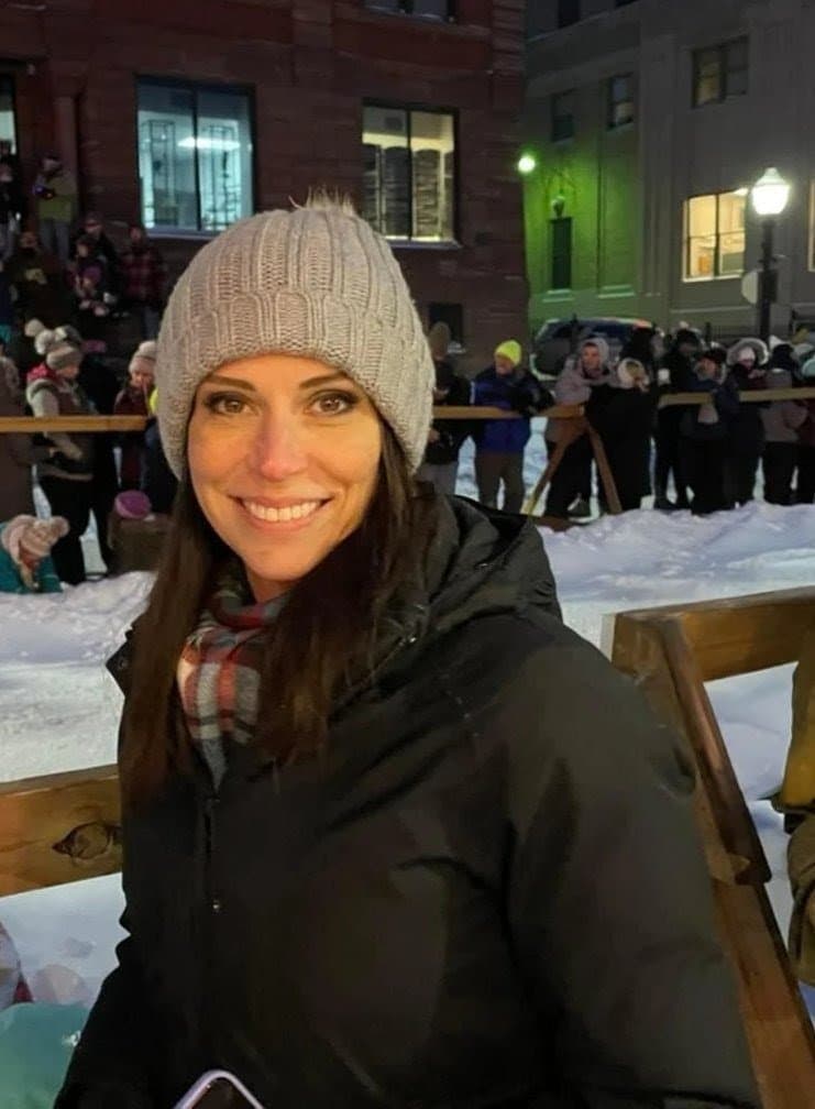 Christian politician Tudor Dixon has massive mommy milkers. This hot slut whores herself for votes