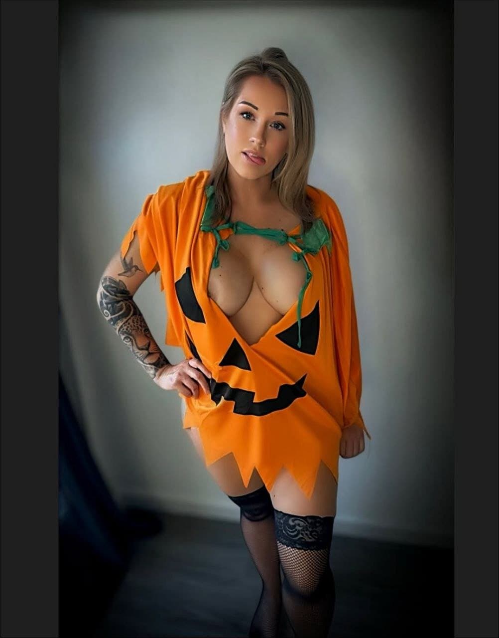 Click to view full size Halloween ? ? Sluts