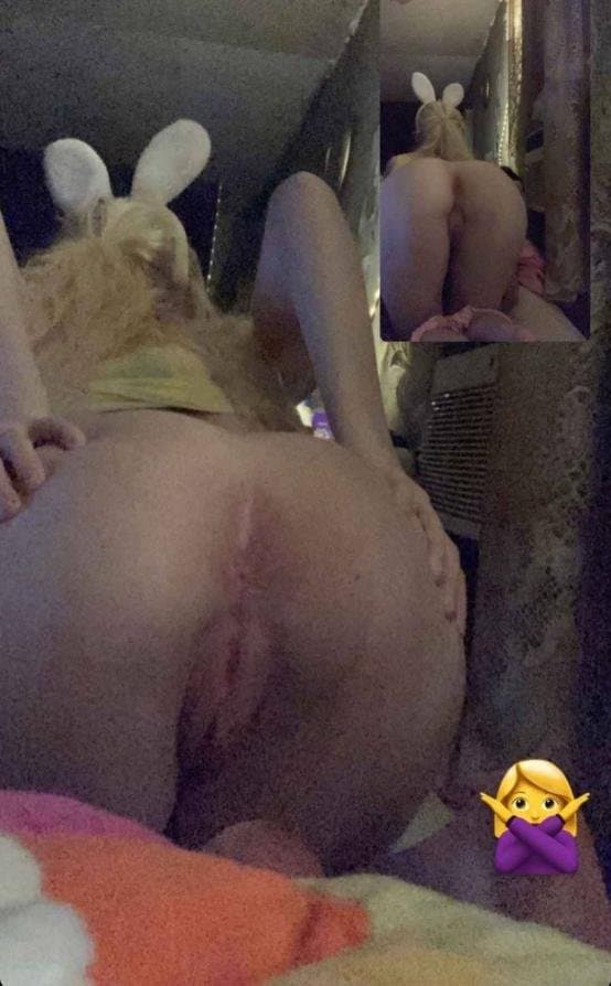 BLONDE PAWG SNOWBUNNY TEEN PAWG EGIRL SNAPCHAT SLUT FLASHING PERFECT FAT PUSSY & ASSHOLE SOLO DILDO