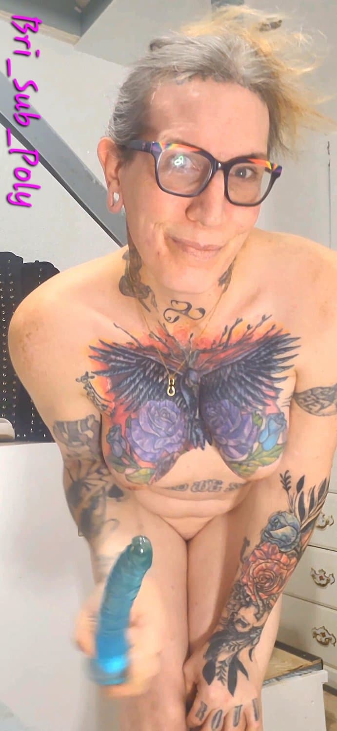 Anything that goes in my ass goes in my mouth after