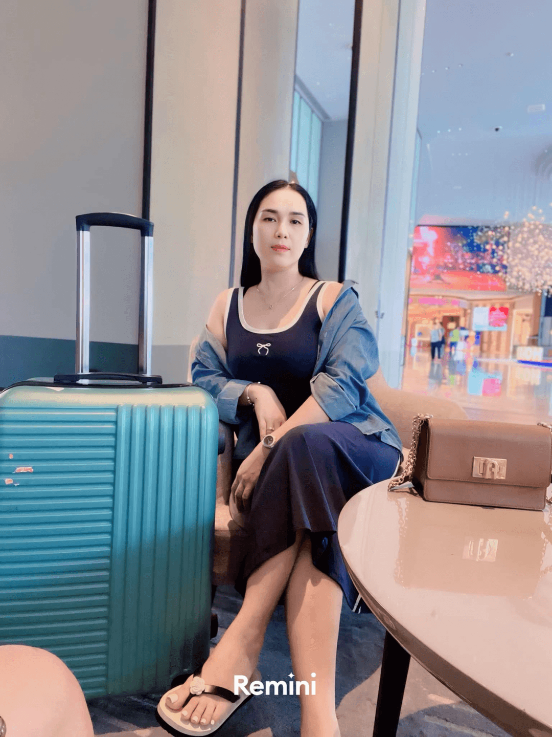 Bắn tinh chị dâu 0