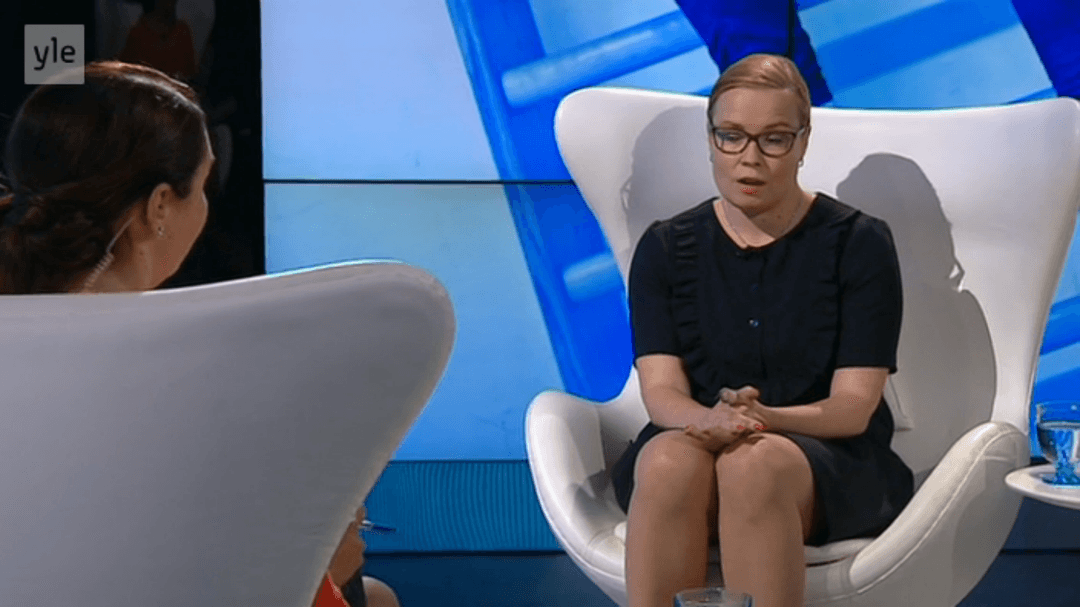 Click to view full size Blonde, Short hair