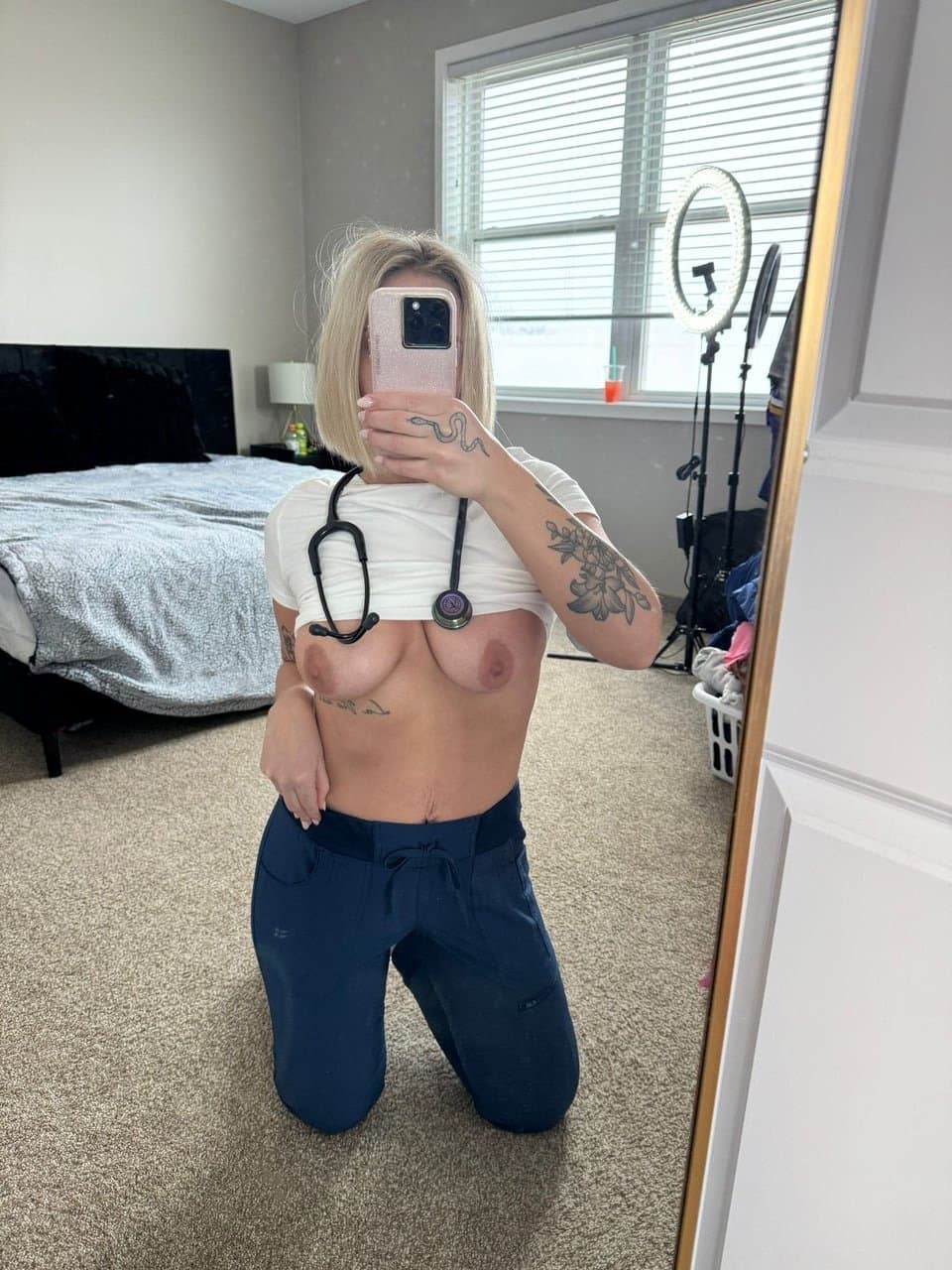 Naughty Nurse ⍷mm⍶⎿⑂??