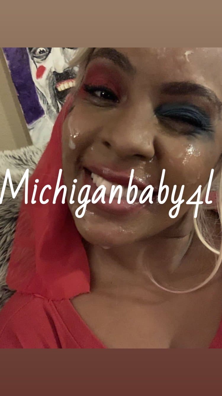 Black Harlequin 25 with a messy facial after Halloween party