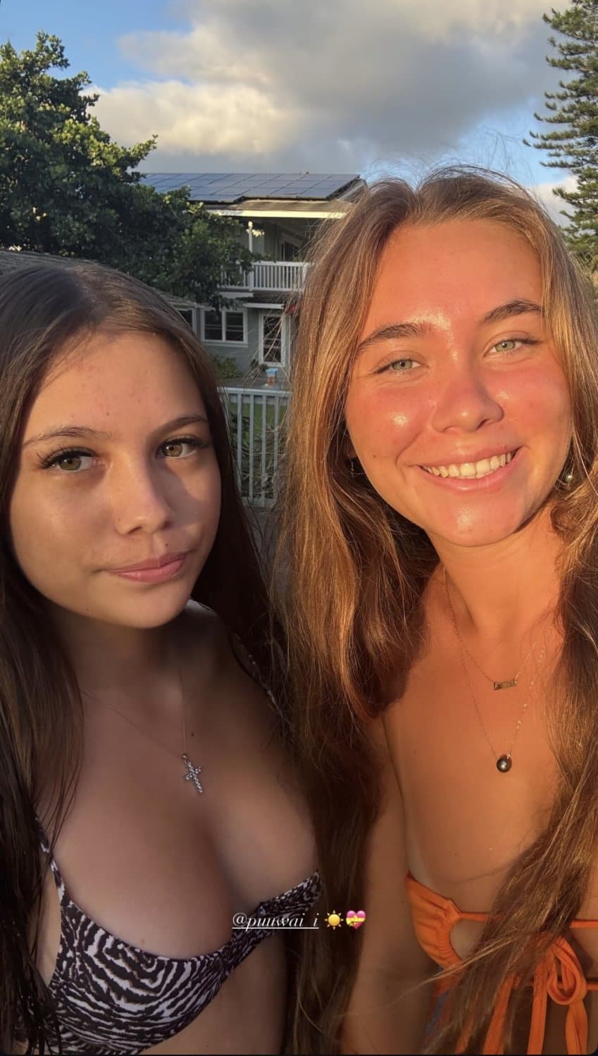 bikini slut reagan frm north, oahu needs to be dicked