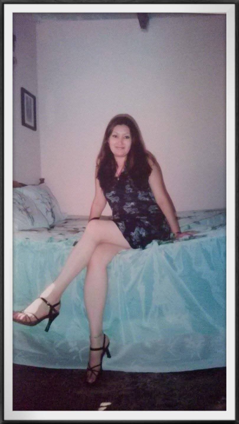 Mom and niece(fake)nudes