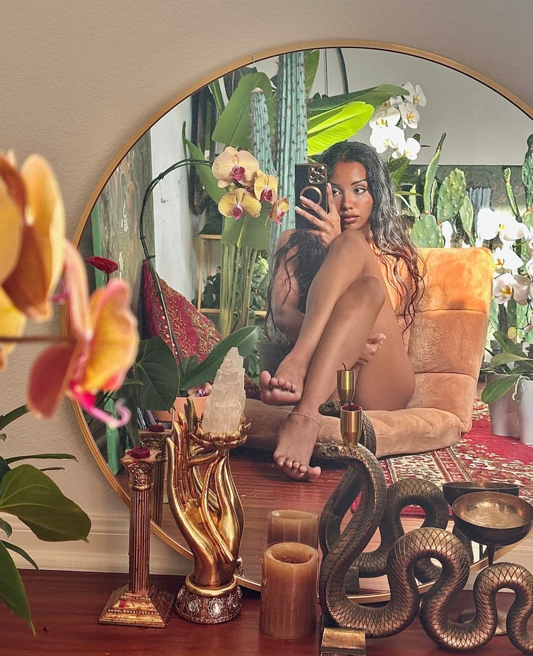 serxy indian teen playing with her pussy