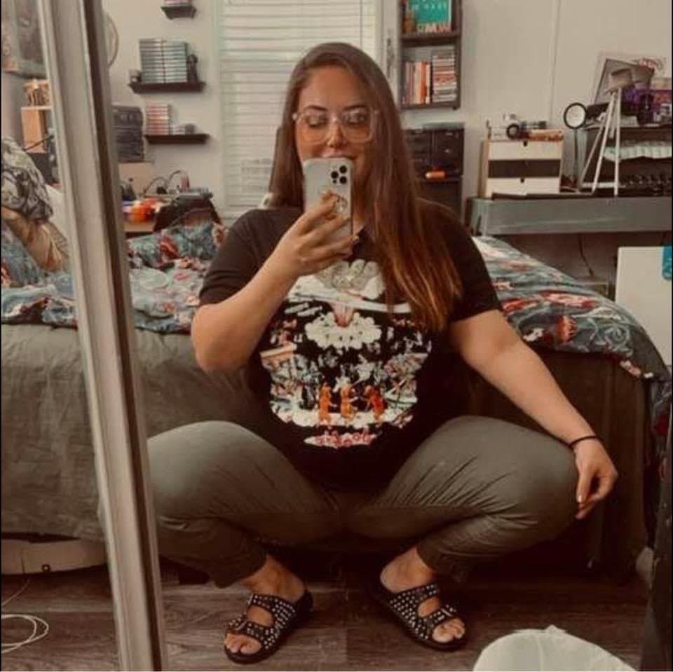 More from our favourite pregnant slut Angelica