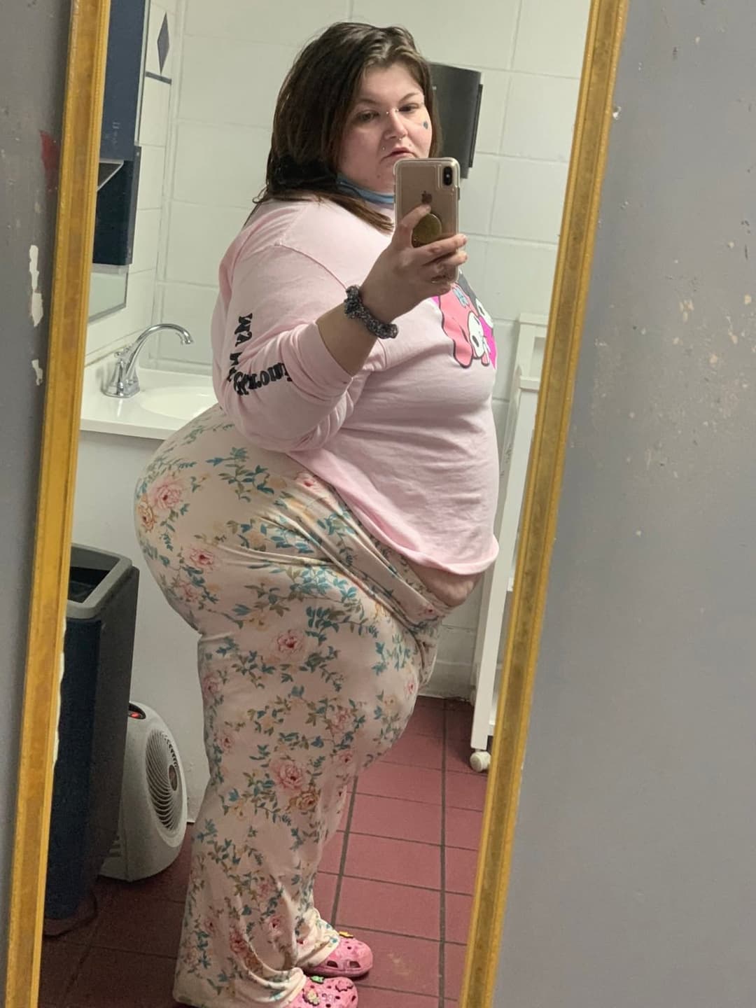 SSBBW HUGE BIG OLE ASS BOOTY