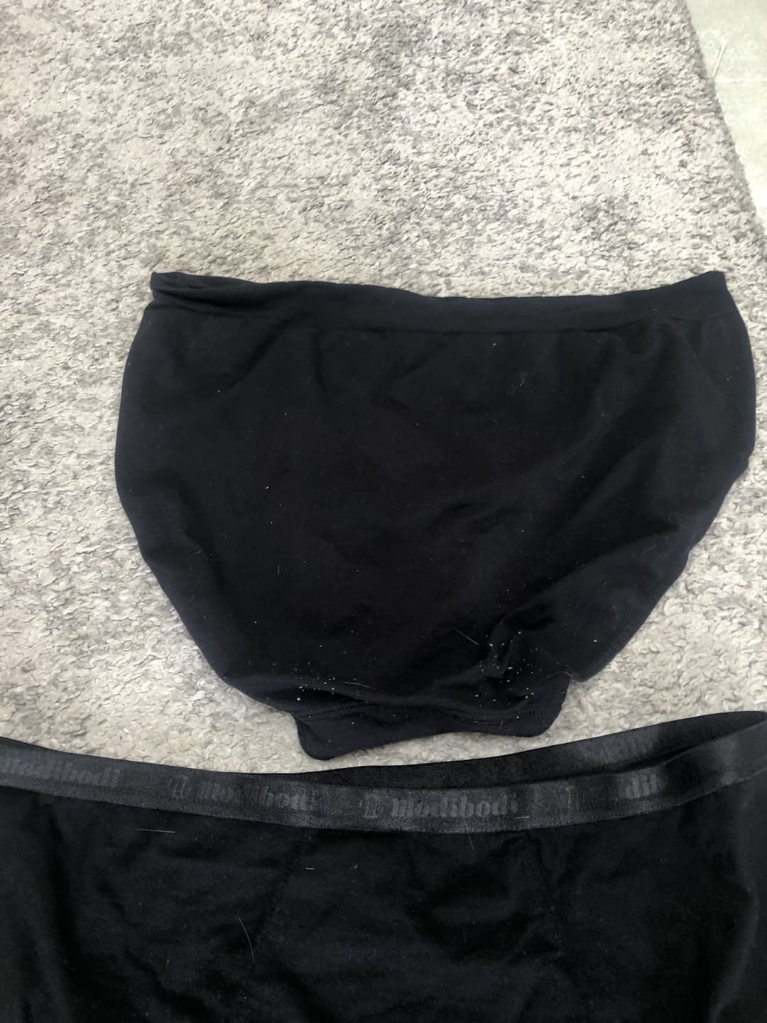 Uk milf big black pants fresh out the wash ?