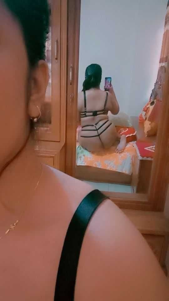 Sexy indian aunty nude