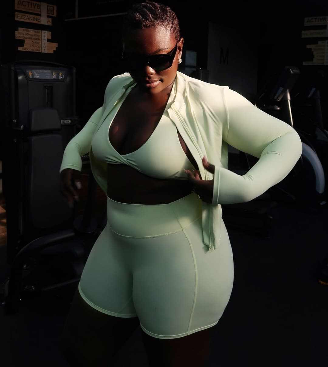 Curvy Women - Sexy Mix