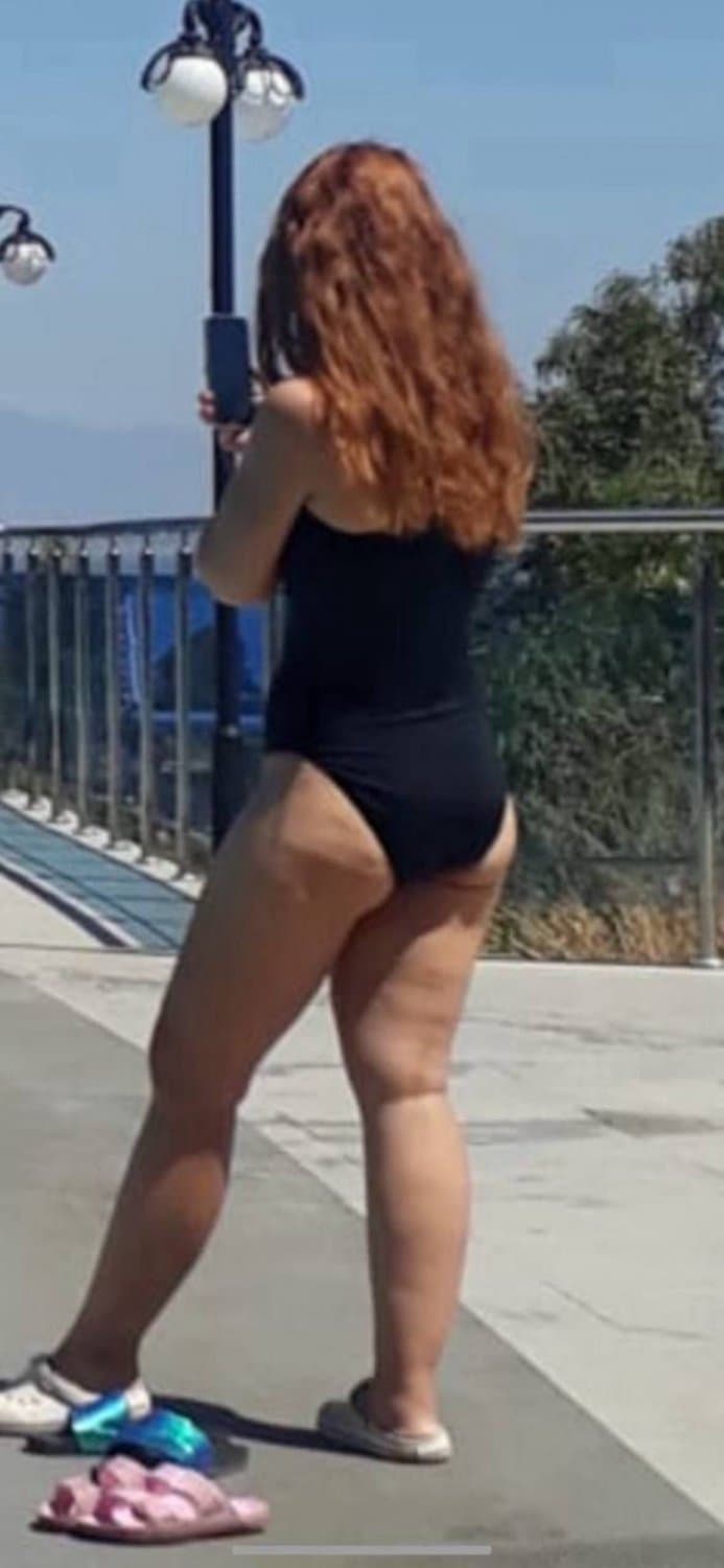 Guy shows his sexy aunt