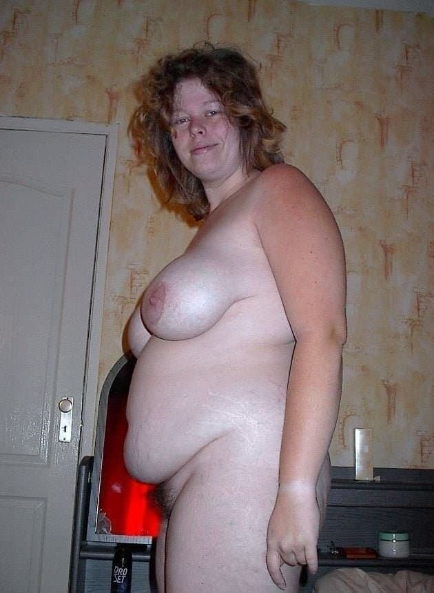 Horny housewife natural titties with a nice cunt