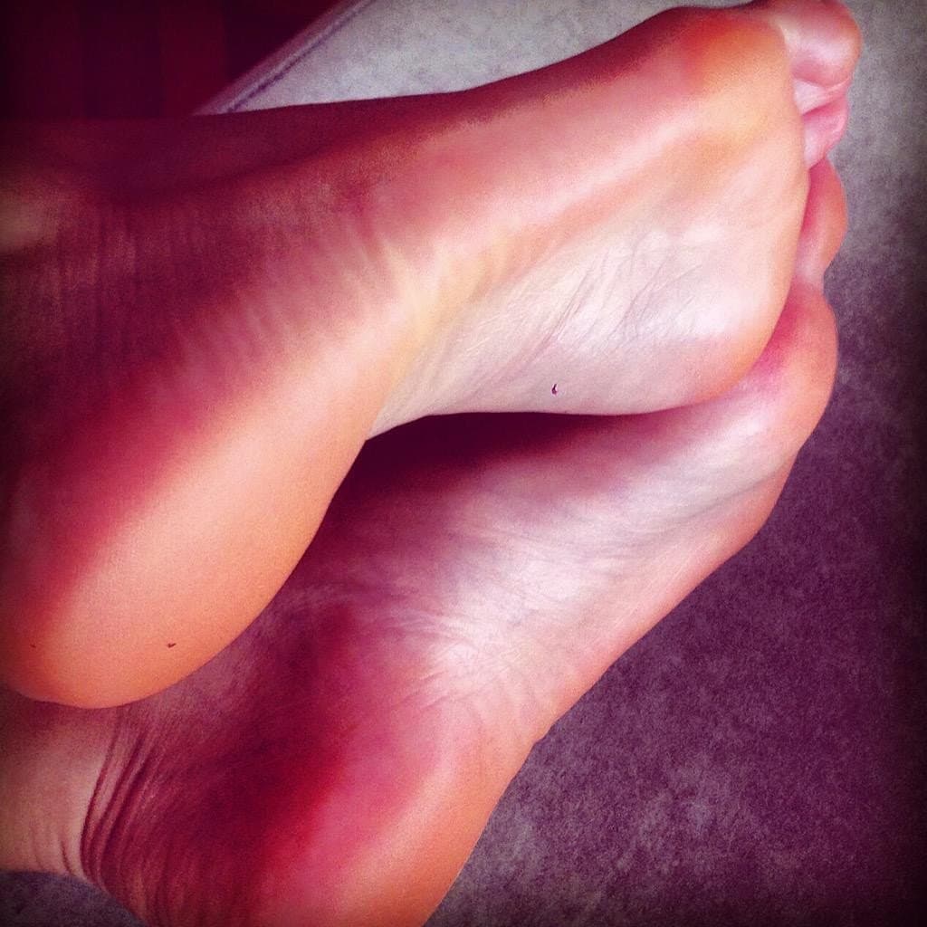 Hot Arches of Turkish Flight Attendant