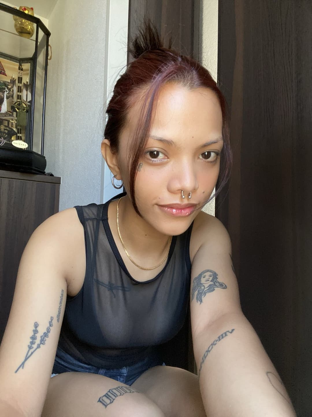 baddie lesbian (pierced nipples, tease, braless)