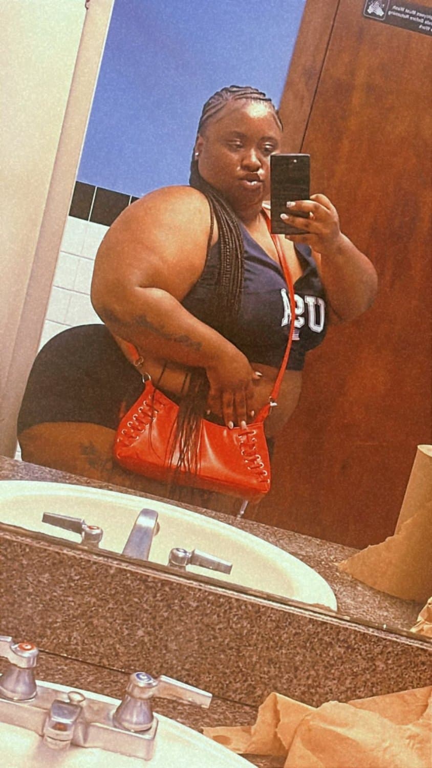 THICK HUGE CHOCOLATE SEXY CHUNKY EBONY SSBBW BBW BIG OLE JUICY ASS GOONER MATERIAL