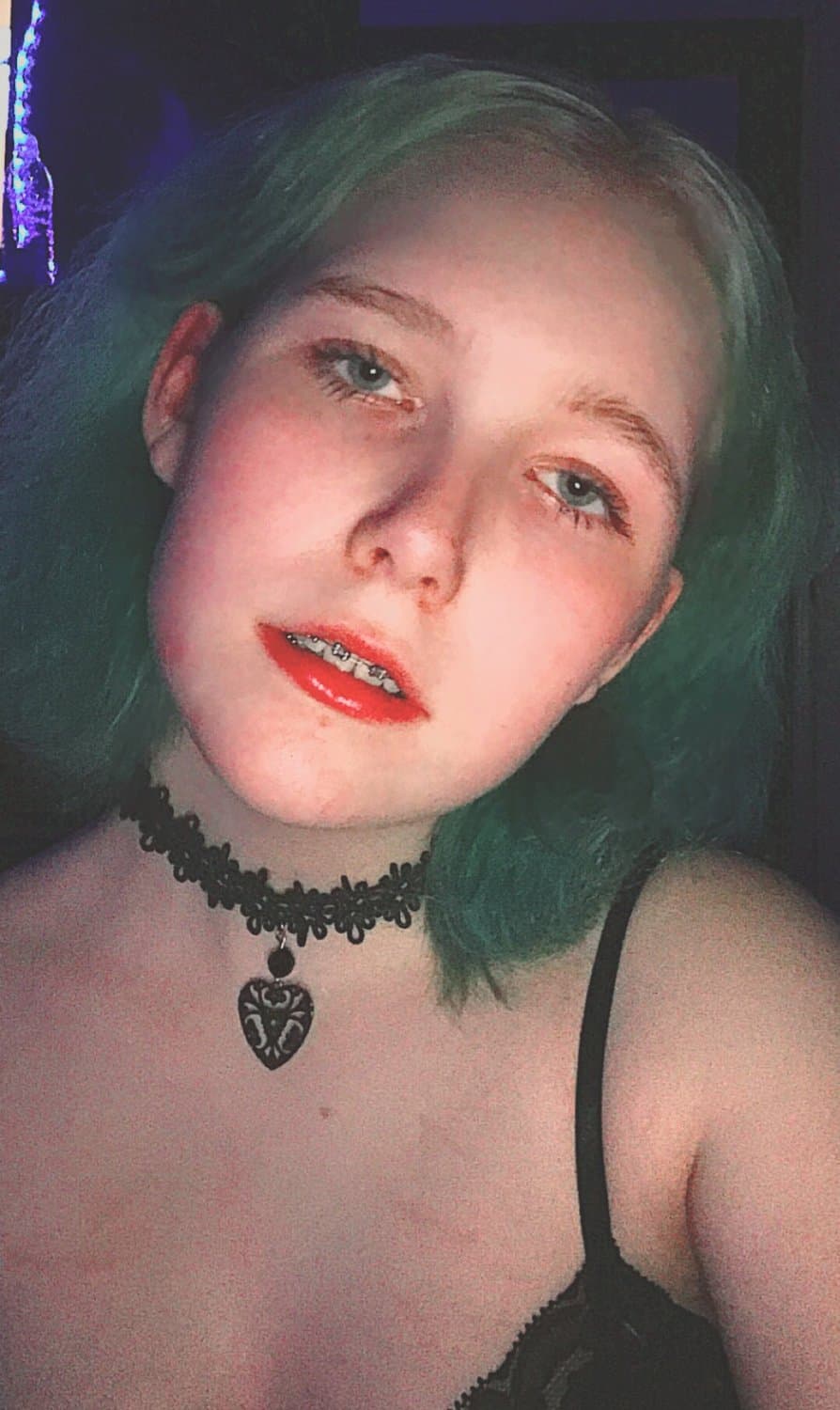 Cute and pretty alt faces with braces milk messy cumshots ?