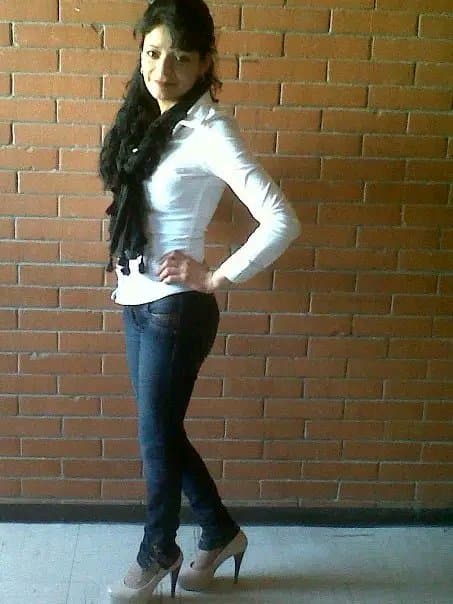 Vendedora mexicana sexi de Elektra