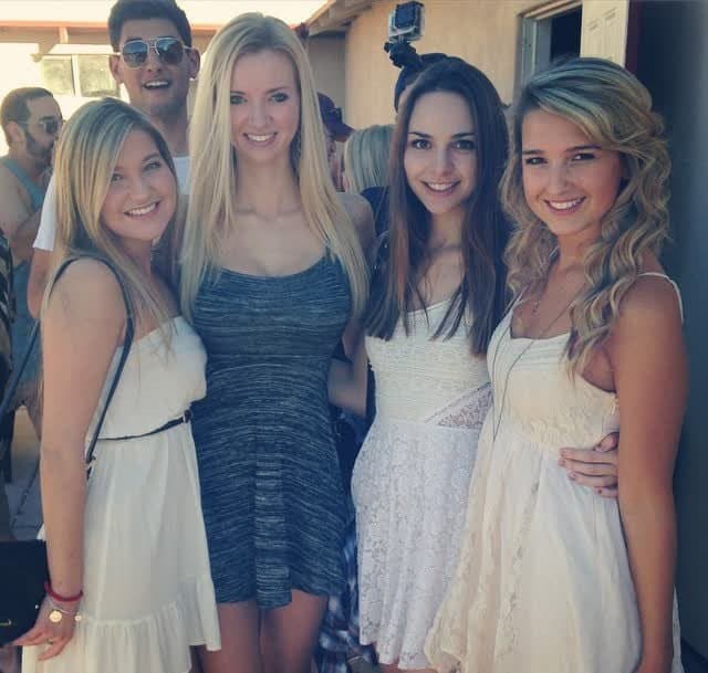 Click to view full size Gorgeous Rich HS Teen Bimbo Thought Nobody Would See Her Porn