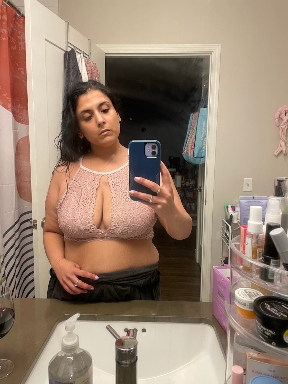 HORNY CHUBBY Indian desi TANKER NRI MILF LIKE SUCKING BWC DEEPTHROAT BLOWJOB IN CAR