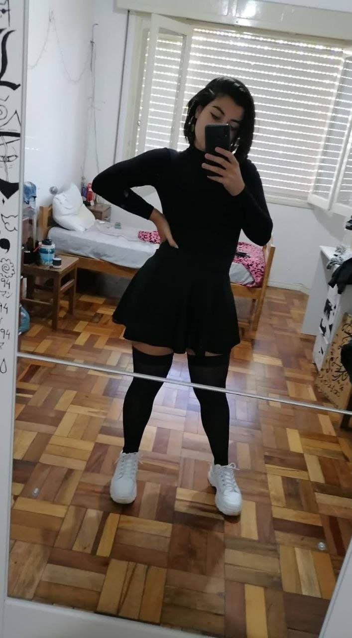 Putita traga esperma  exhibida por cornudo ??