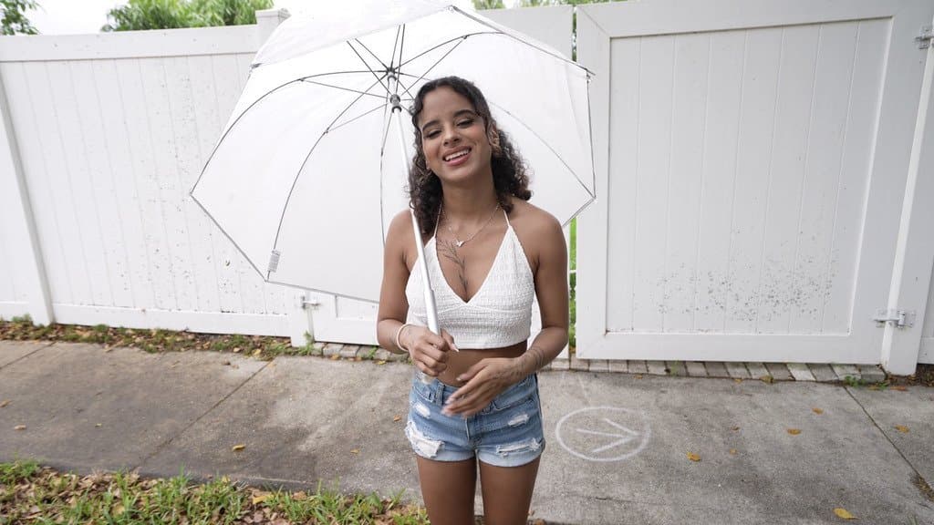 Click to view full size Cute sexy Latina Isabella with a bubble butt and big tits girl fucked in a mini van