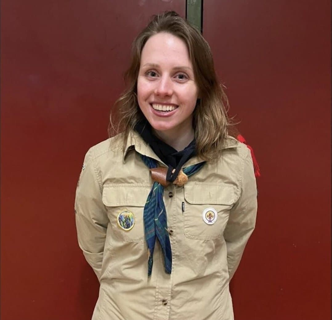 Lets perv and wank to my nerdy classmate/bestfriend anouk or to her twin sister sanne with no limits