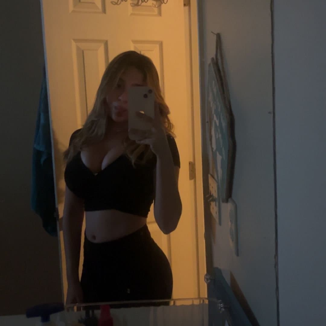 Busty Snowbunny Teen Can Use Her Huge Tits to Float in Water