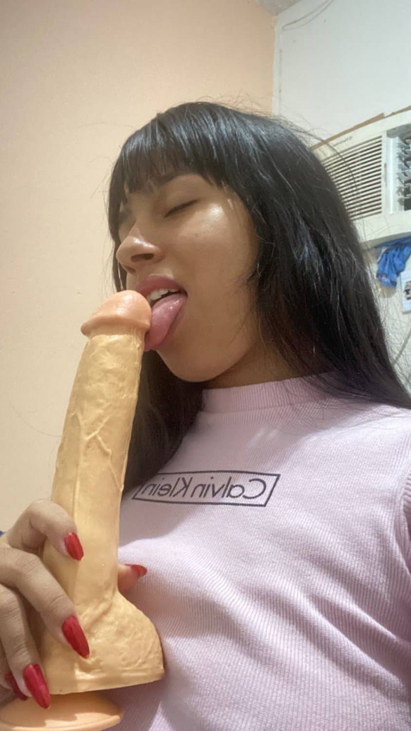 MORENA CULONA! MUY PUTA???