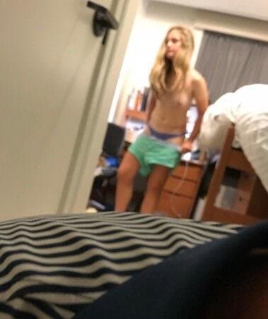 18 y/o cutie changing clothes after losing virginity