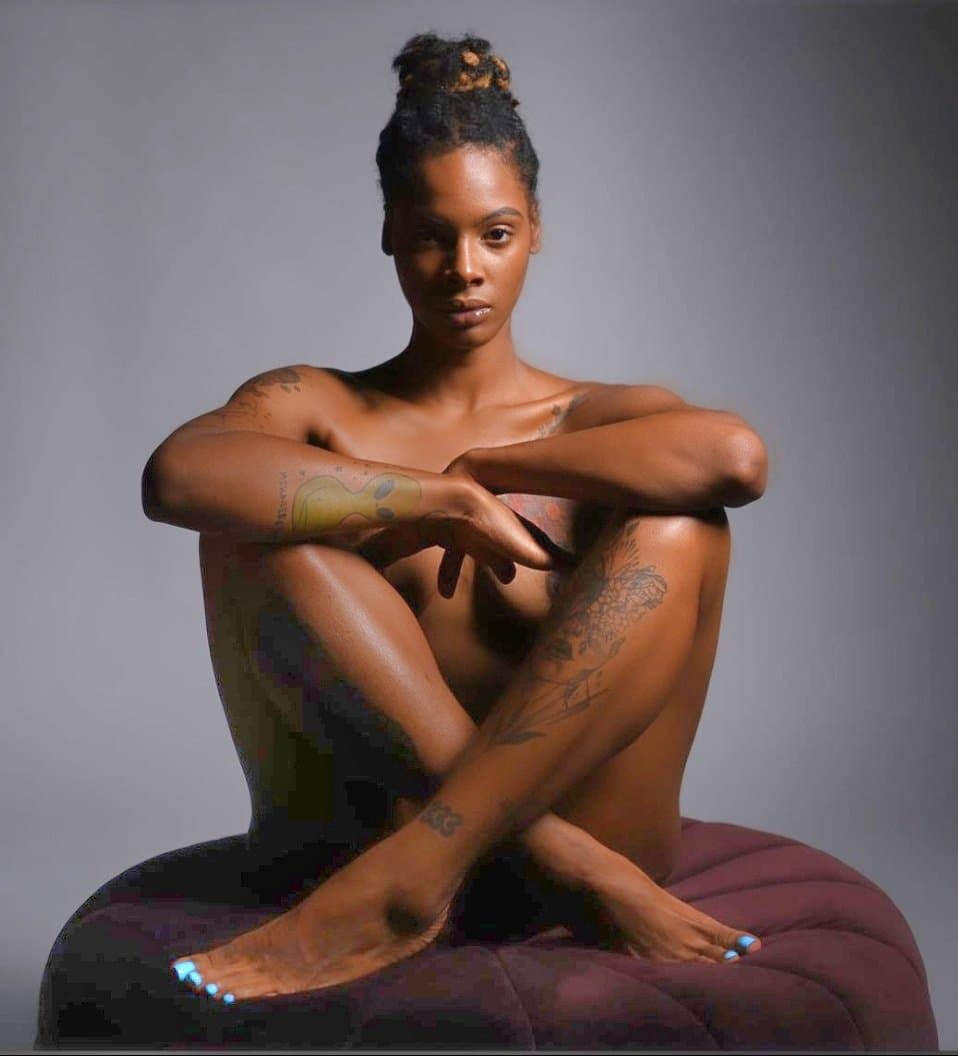 Carmella @carmelladean_