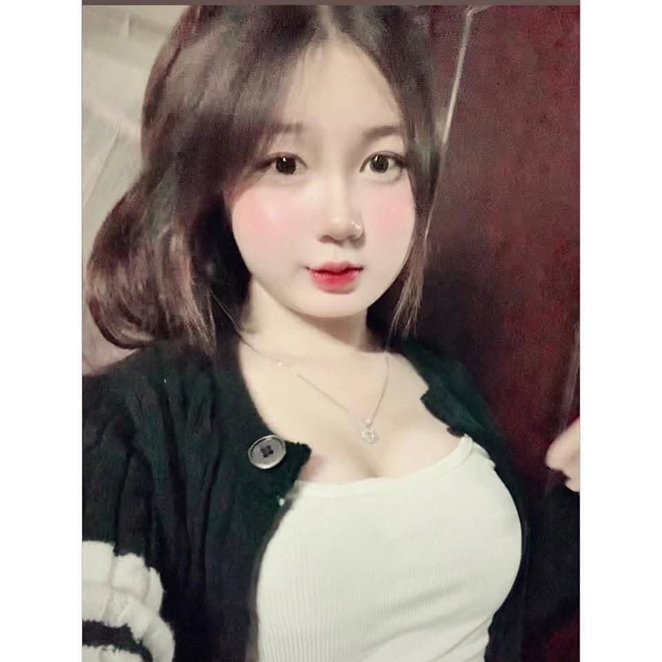 Cum hộ con đĩ này