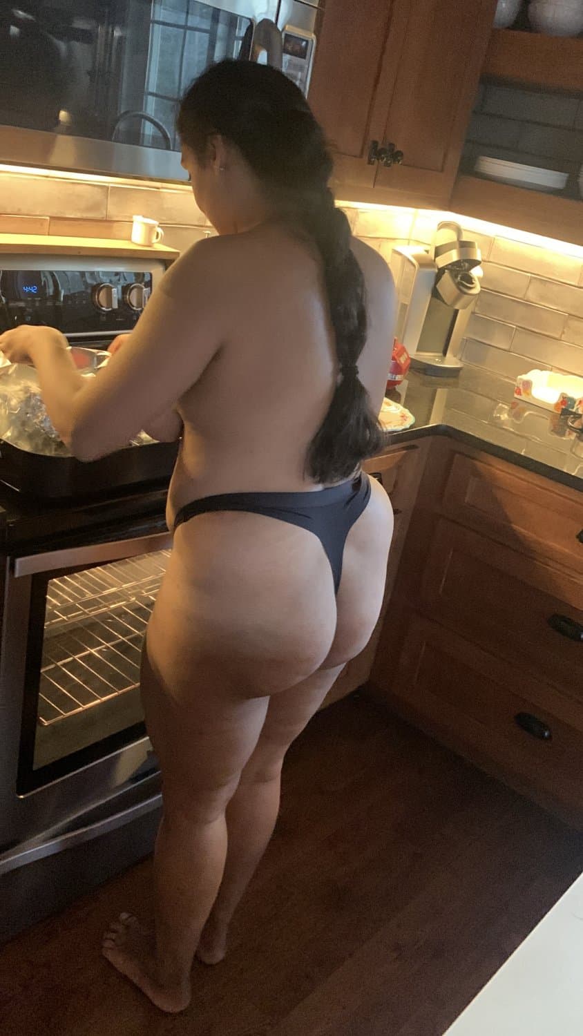 Thick Sexy Amateur Wife Pt.3
