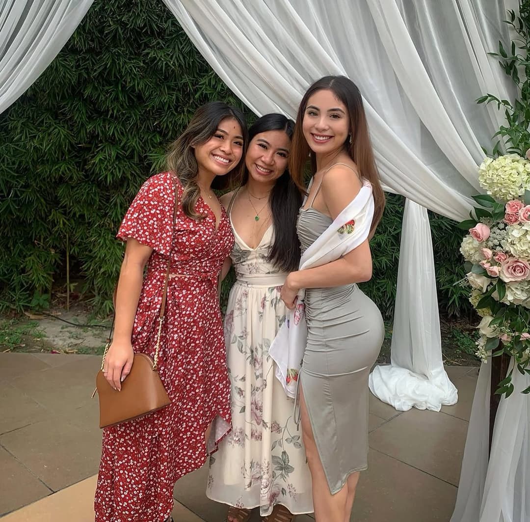 College Asian Latina Eric@ Loves Showing Her Ass