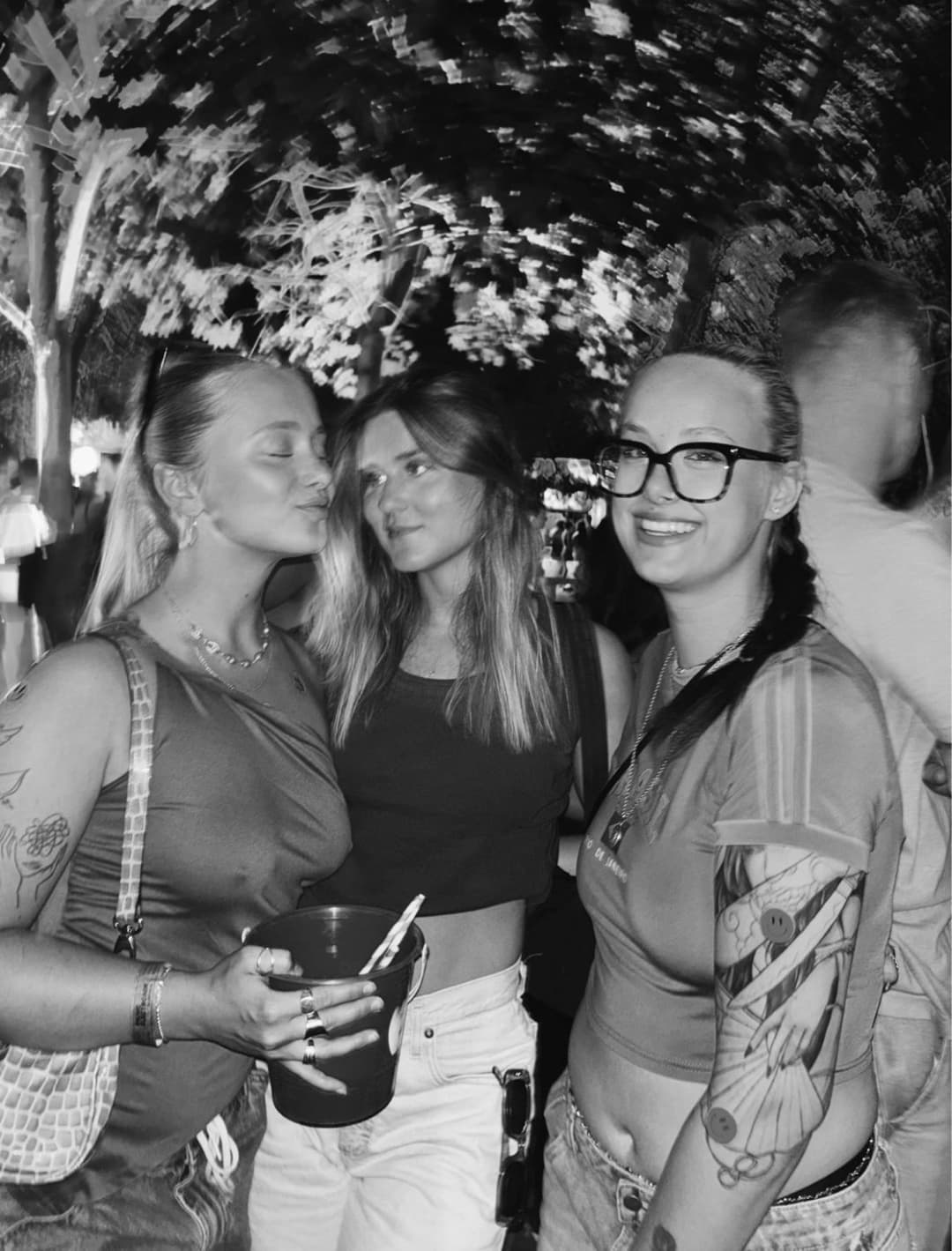 Unfortunately NN Dominique 22. Would you cum on her pic