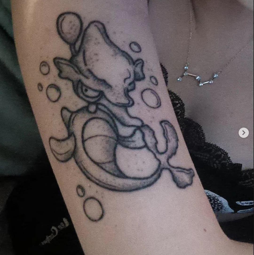 Cutie Kendra showing off a bit