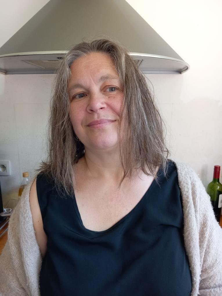 Click to view full size Sylvie aus Belgien ❤️ blasen und ficken